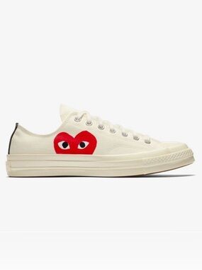 Comme des Garçons PLAY x Converse Chuck Taylor Off‑White Canvas Sneakers Size 9